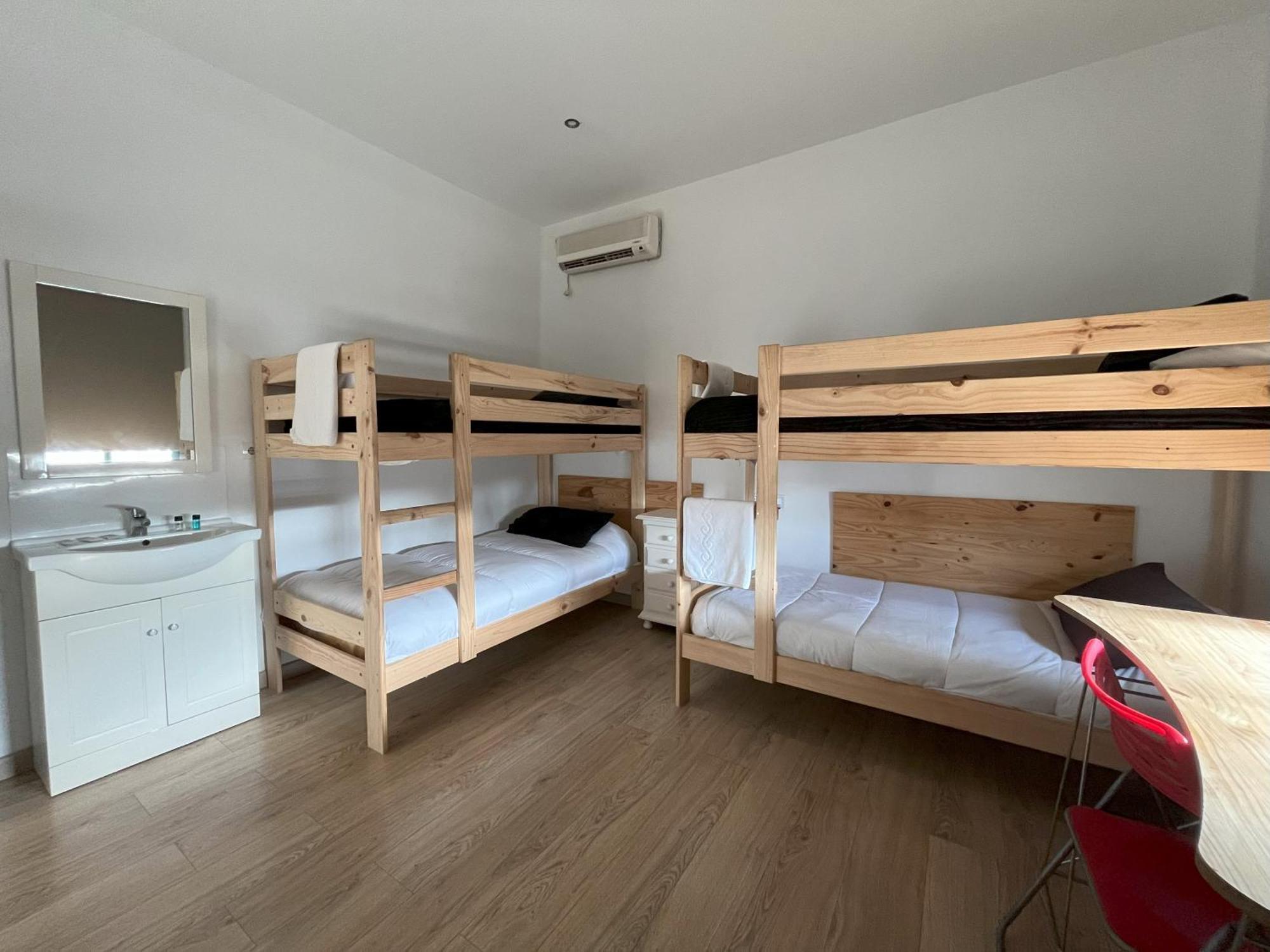 Pension Galicia Badajoz Esterno foto