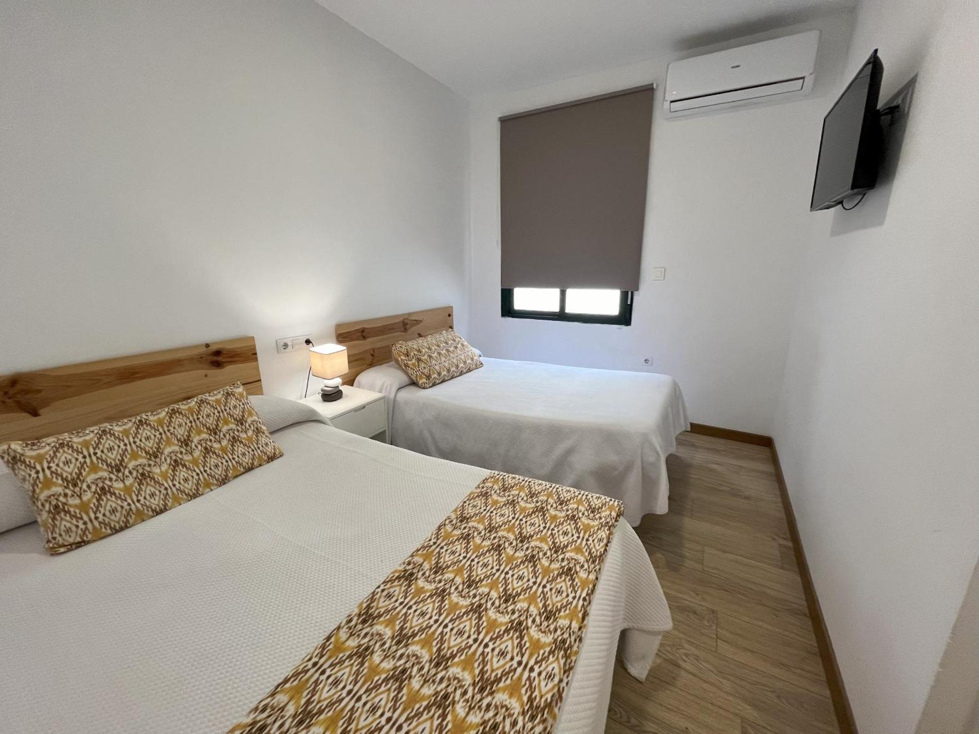 Pension Galicia Badajoz Esterno foto