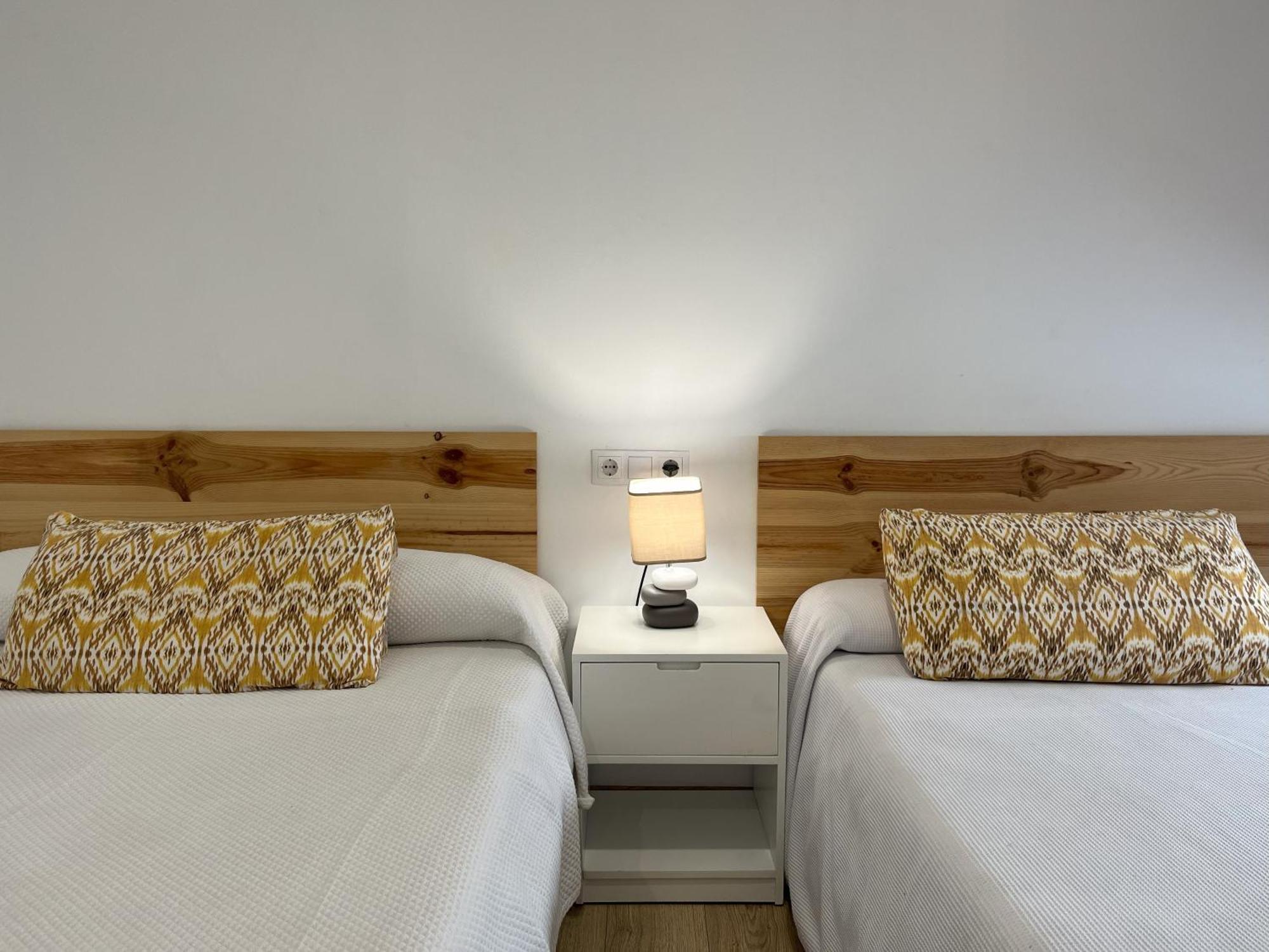 Pension Galicia Badajoz Esterno foto